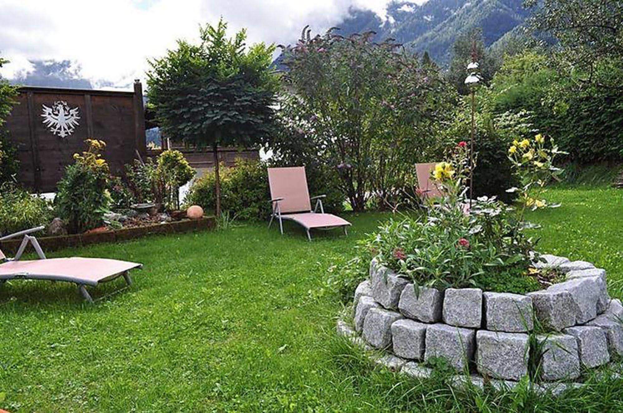 Gaestehaus Hackl Sautens Exterior foto